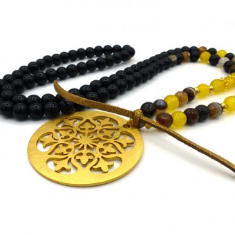 Long necklace with yellow...