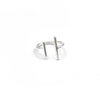 Bague barres asymétriques...