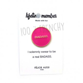 Badass pink pin Félicie too